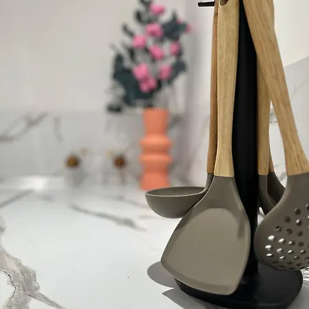 Апартаменты Noon Тирана